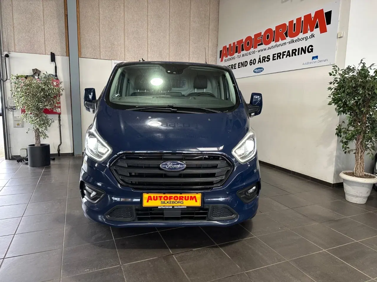 Billede 2 - Ford Transit Custom 320S 2,0 TDCi 185 Sport aut.