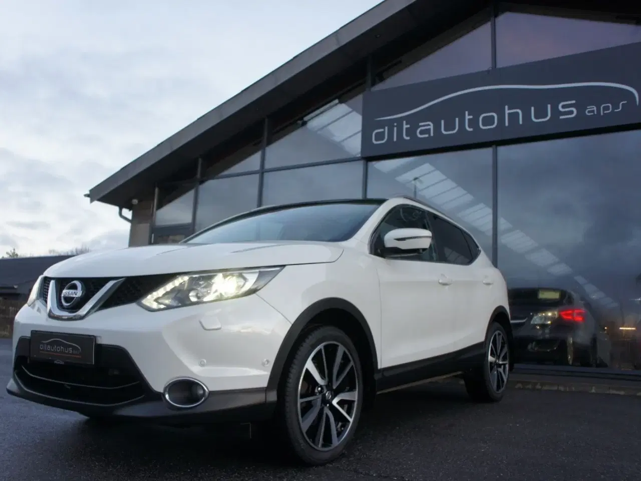 Billede 2 - Nissan Qashqai 1,2 Dig-T 115 Tekna