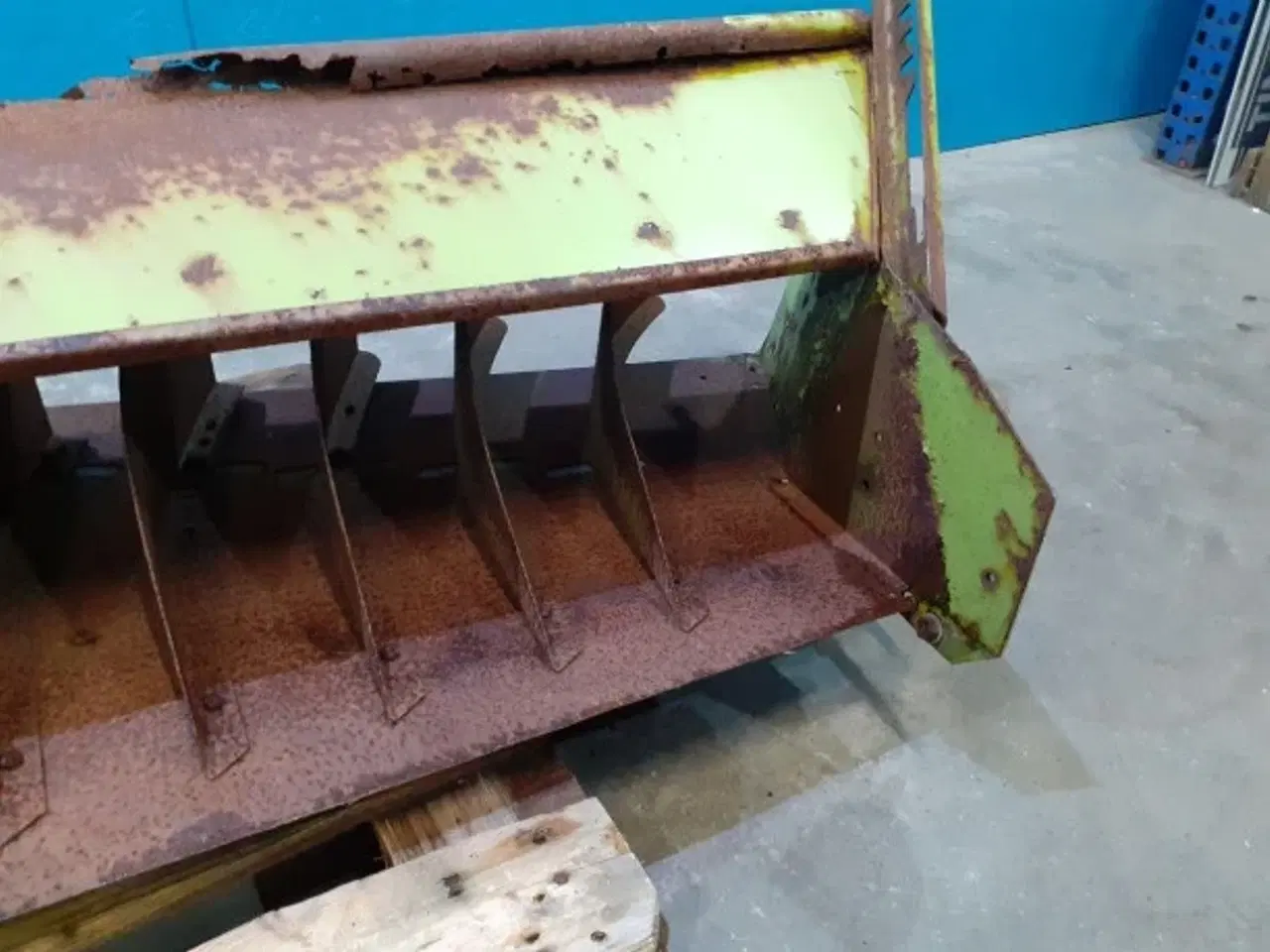 Billede 11 - Claas Dominator 108 Spredeskærm