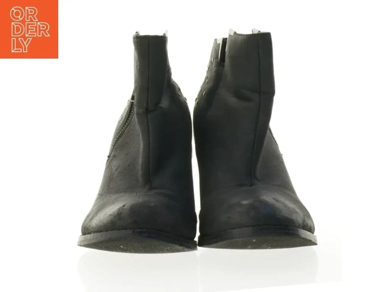 Billede 2 - Brugte sorte ankelstøvler fra Graceland (str. 40)