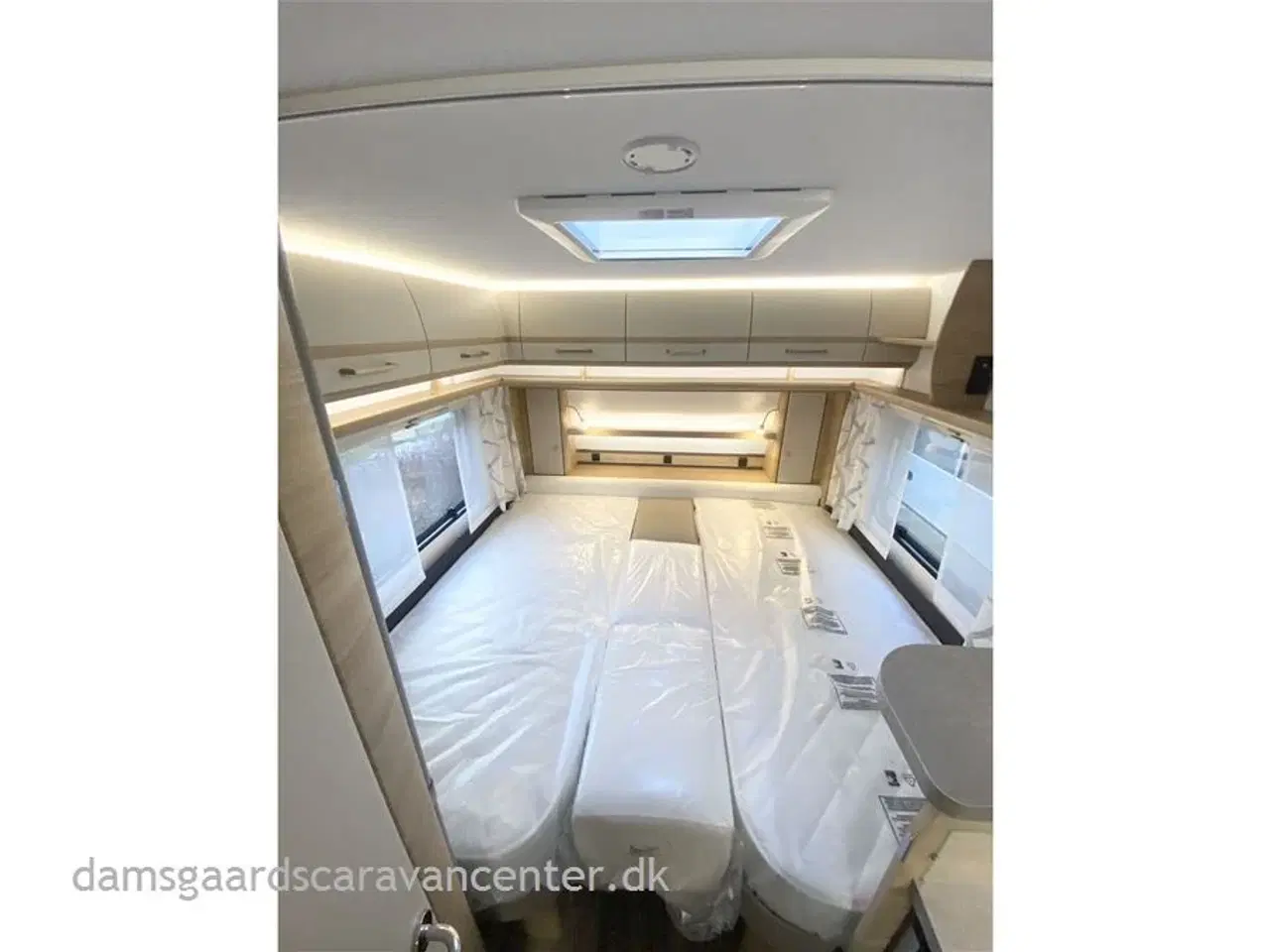 Billede 20 - 2025 - Fendt Bianco Selection 465 TG Enkeltsenge-Lamel-Gulvtemp.-Truma Combi 4E