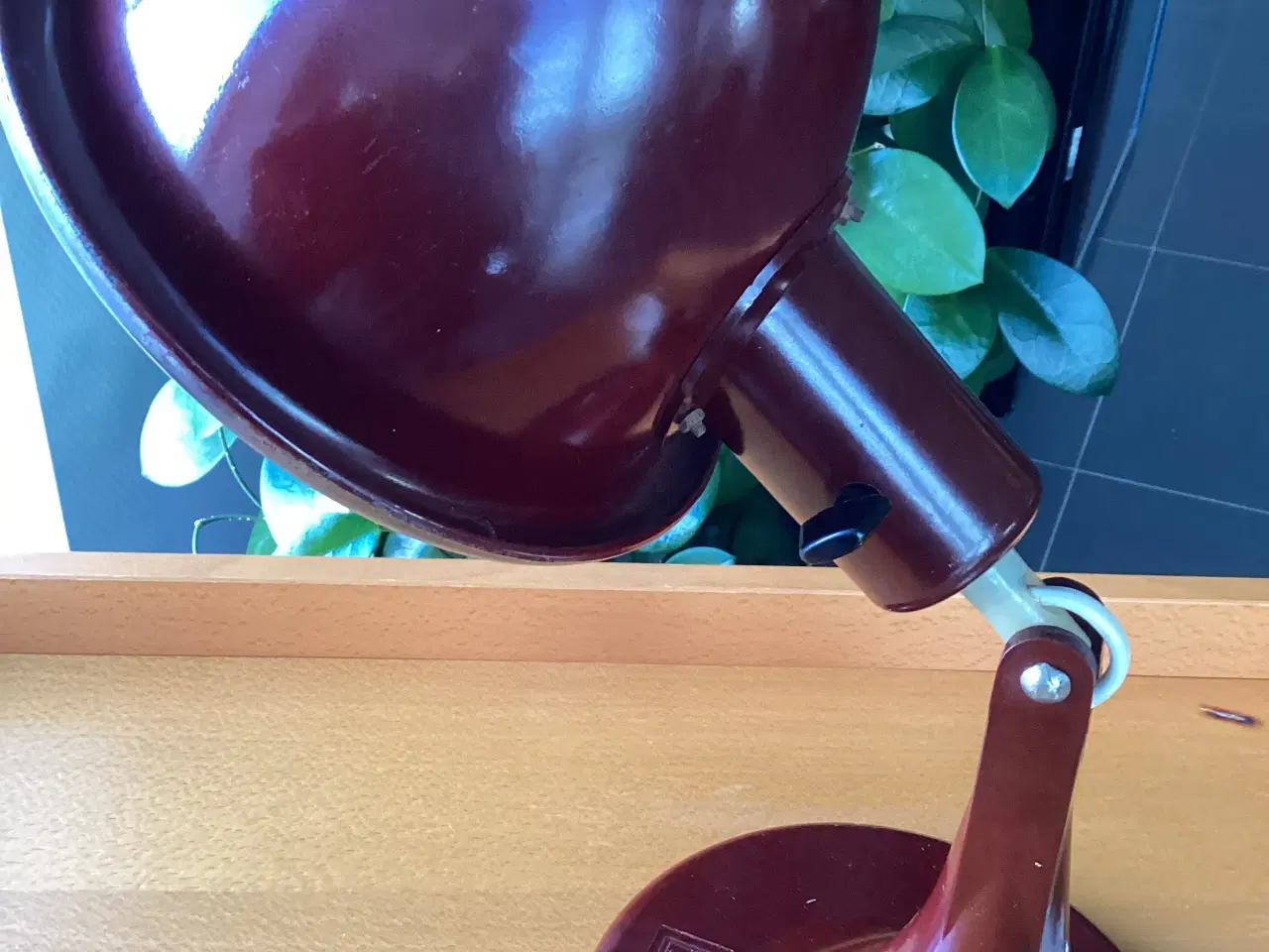 Billede 10 - Flot bakelit bordlampe 