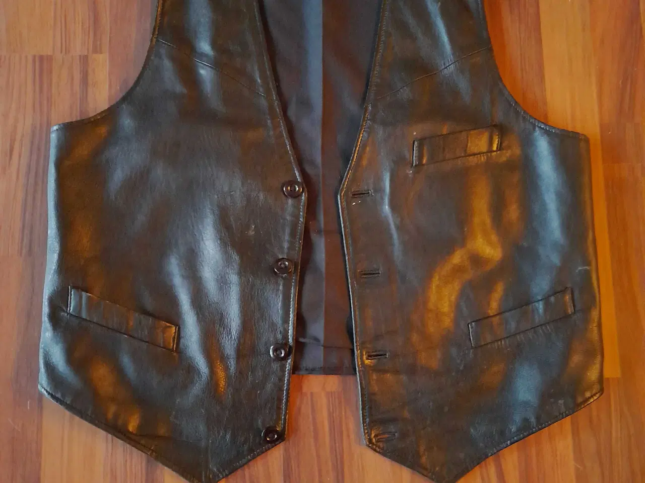 Billede 1 - Lædervest str. 3XL
