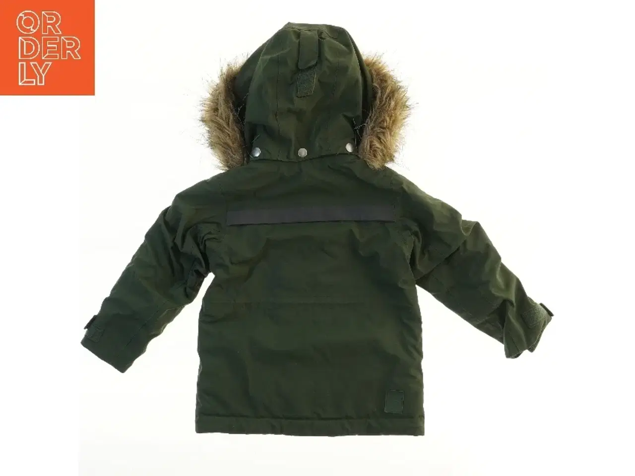 Billede 2 - Vinterjakke med pelskrave fra Didriksons (str. 104)