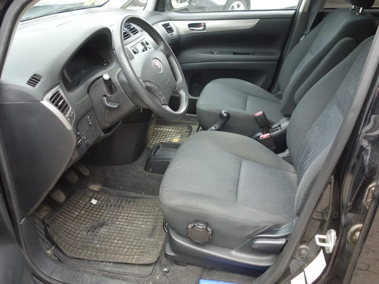 Billede 4 - Toyota Sportsvan 2,0 D-4D