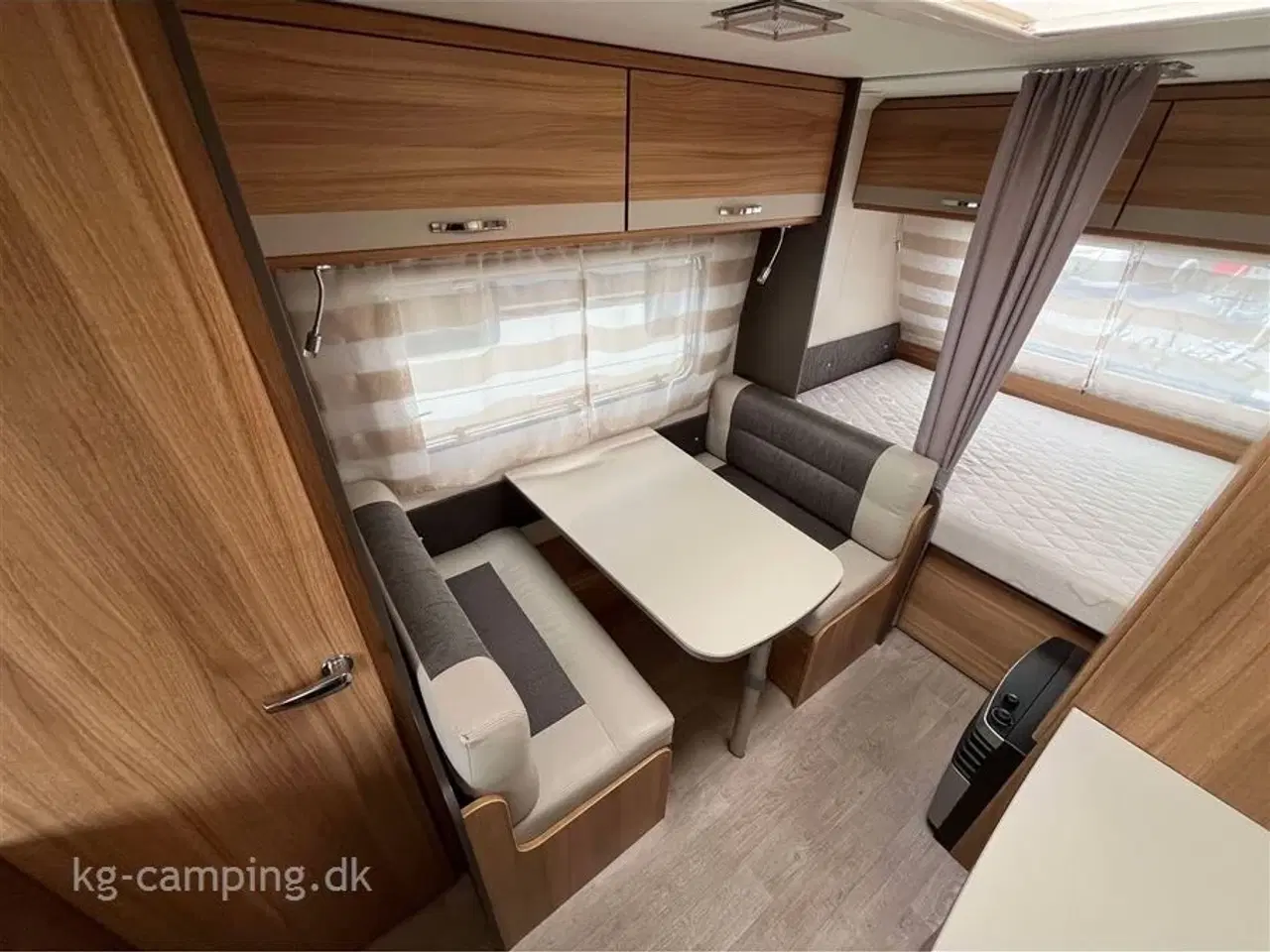 Billede 4 - 2016 - Caravelair Antares Style 400   Flot let vogn som sælges incl nyt Sun Shine Plus