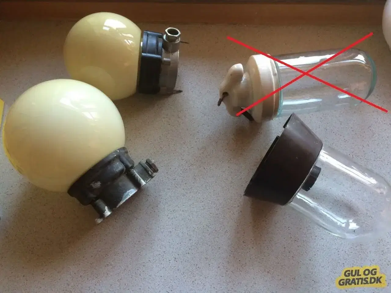 Billede 1 - Gamle  loftlamper