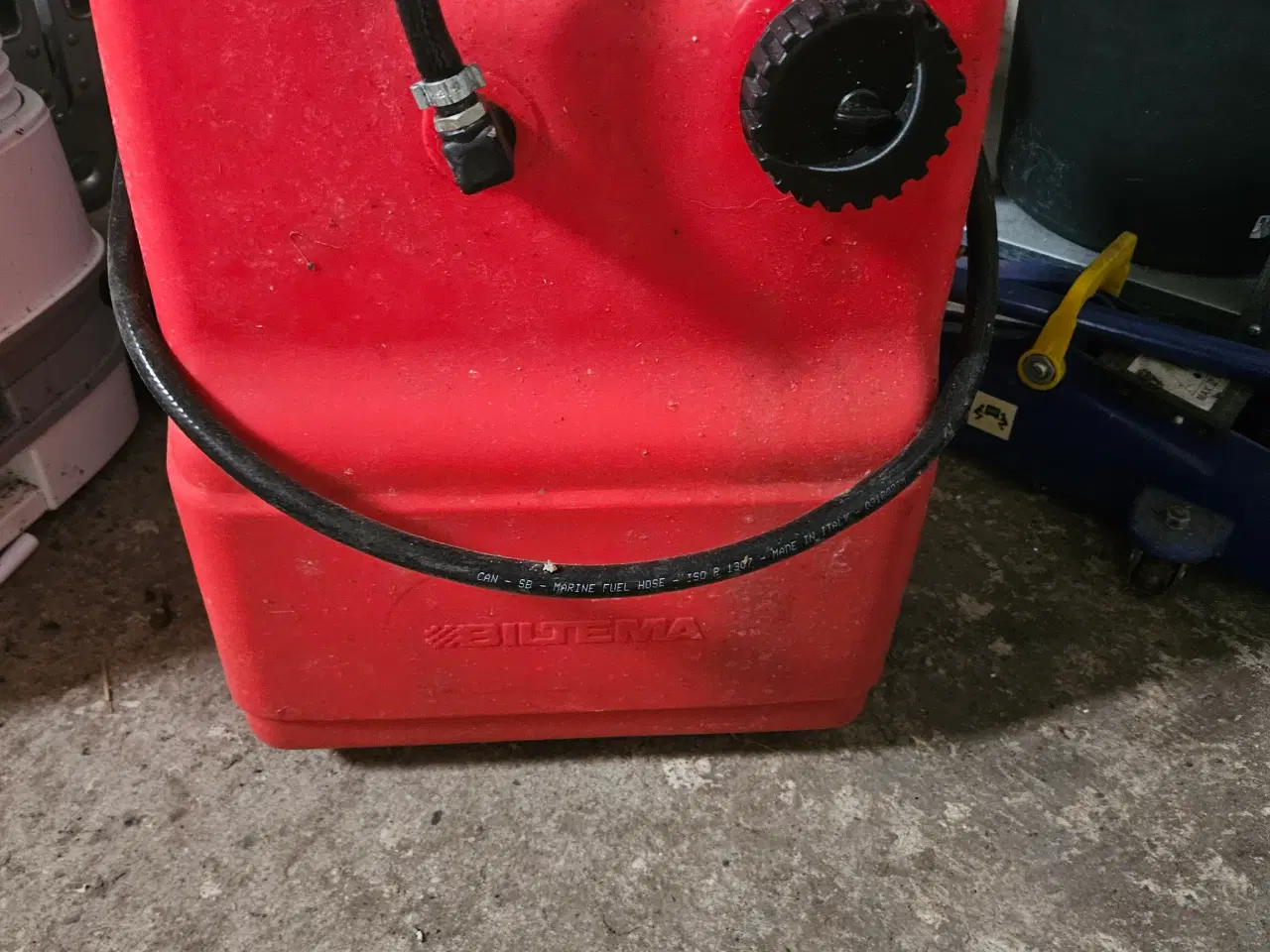 Billede 14 - 14 fod jolle med motor