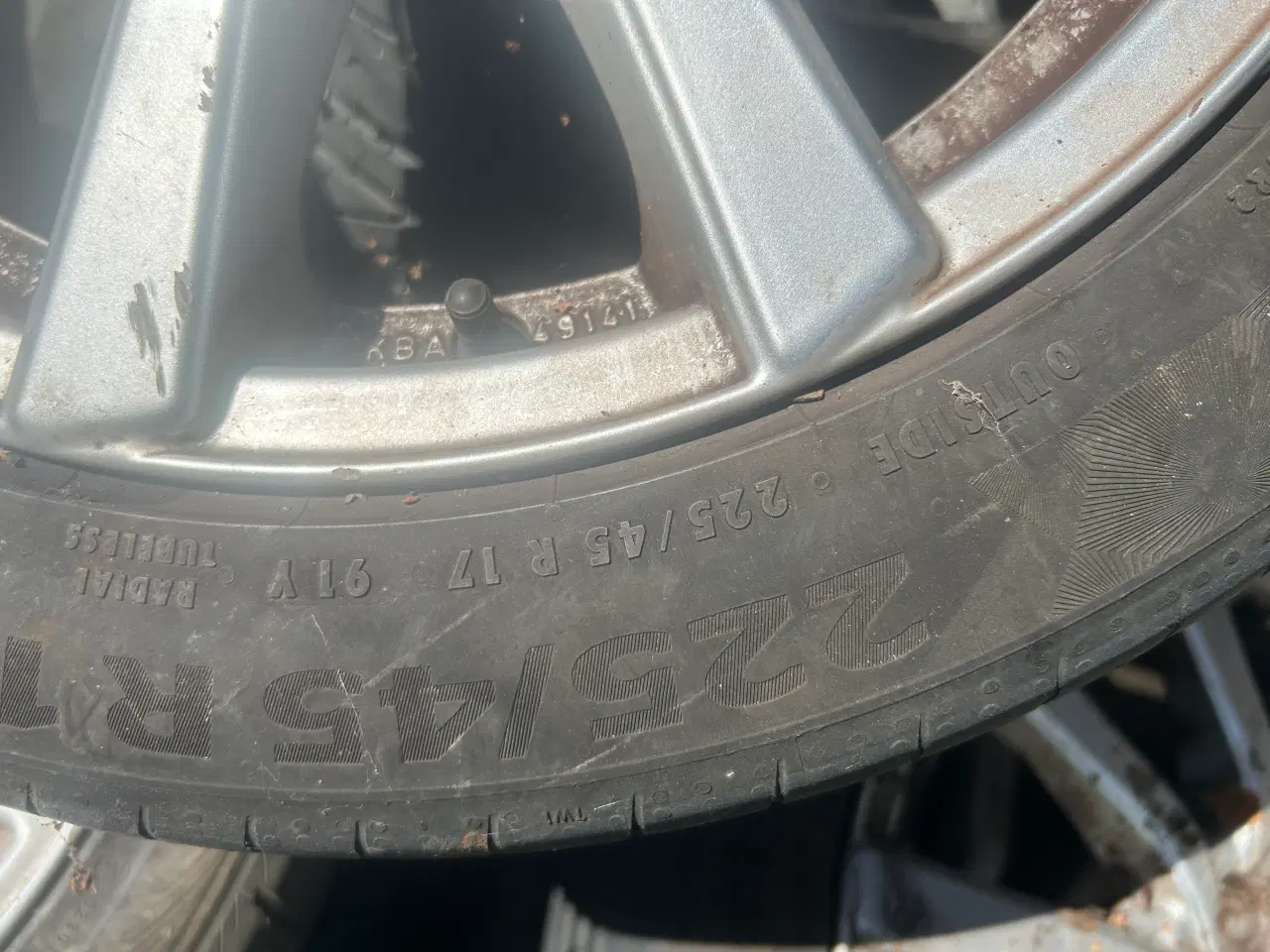 Billede 2 - Mercedes 200 220d osv  ??