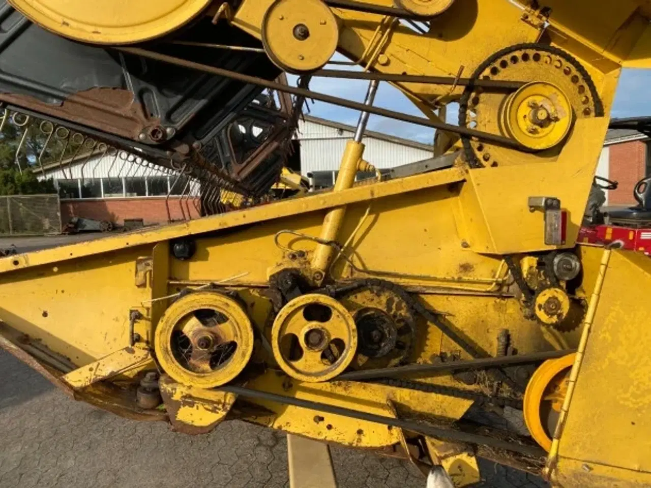 Billede 2 - New Holland 30" Skærebord