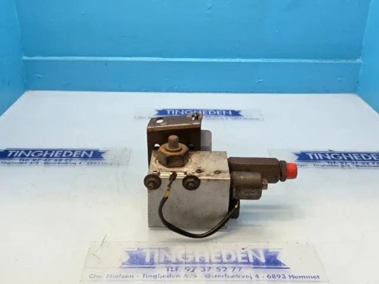 Billede 11 - Dronningborg D7500 Hydraulikventil 45110038