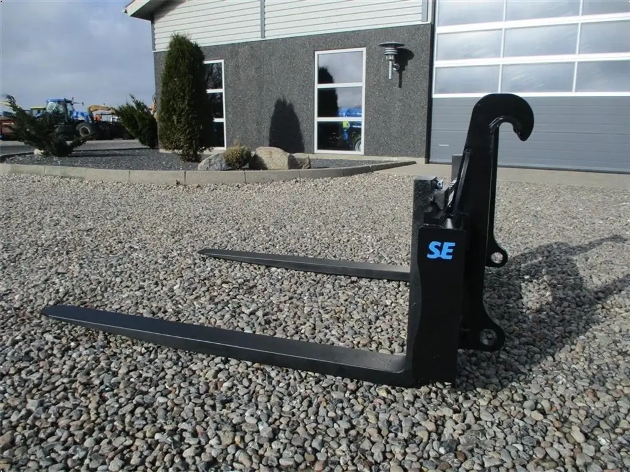 Billede 6 - Volvo Pallegafler 5ton 150cm smededegafler. NYT sæt