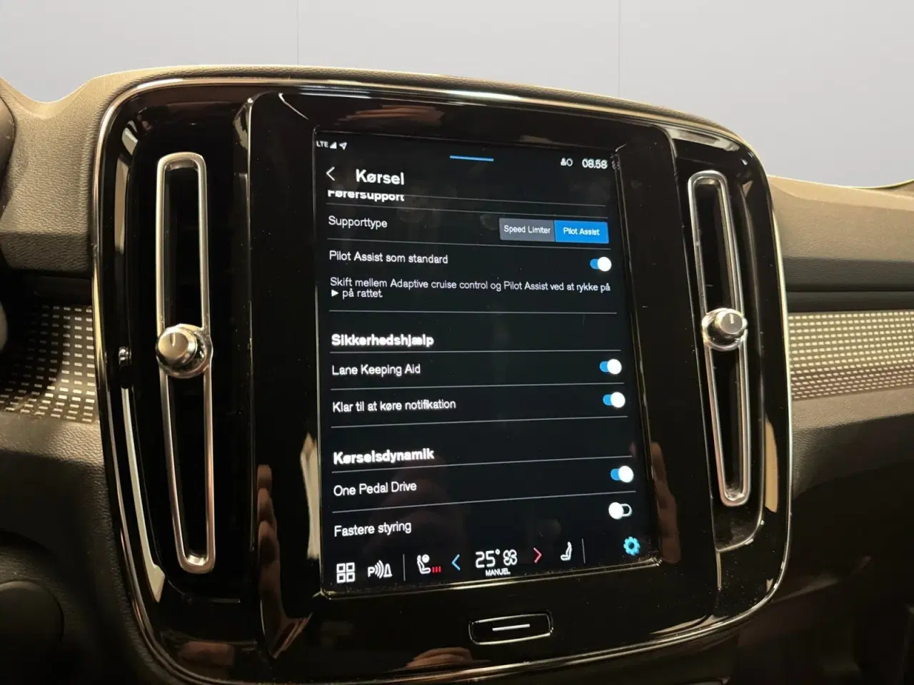 Billede 8 - Volvo XC40  P8 ReCharge Twin R-Design