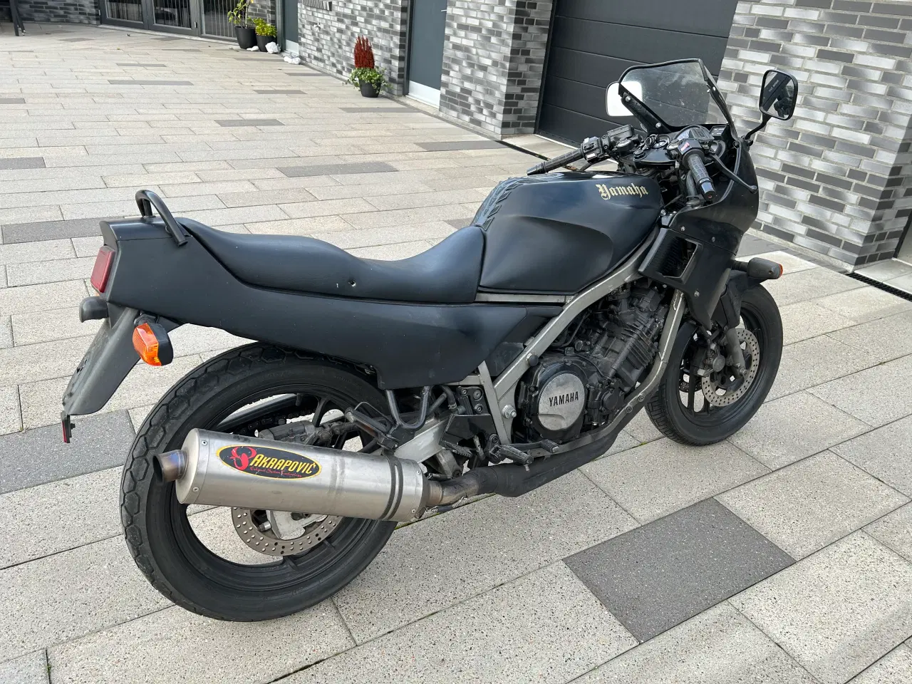 Billede 3 - Yamaha FZ 750 inkl dele