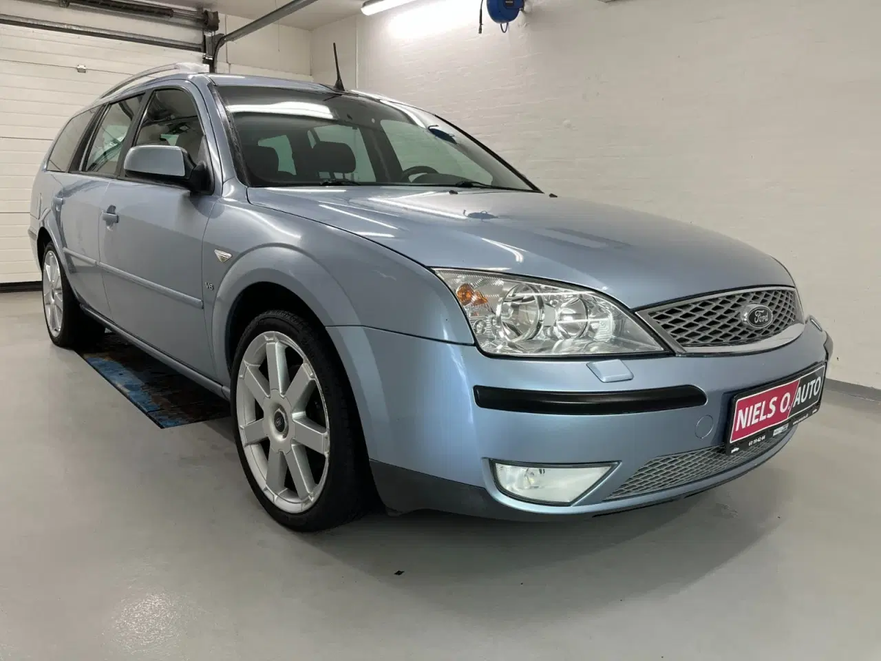 Billede 2 - Ford Mondeo 2,5 V6 170 Trend stc.