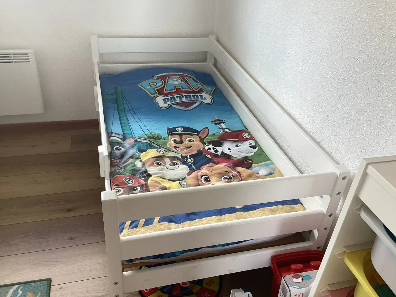 Billede 1 - Børneseng