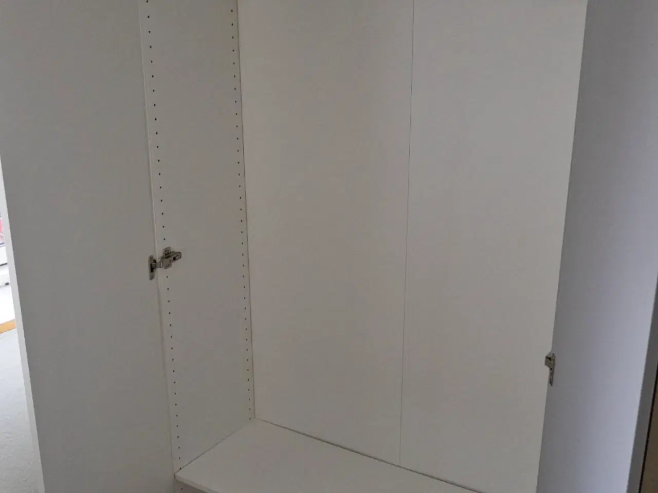 Billede 2 - Ikea komplement entre / garderobeskab som nyt