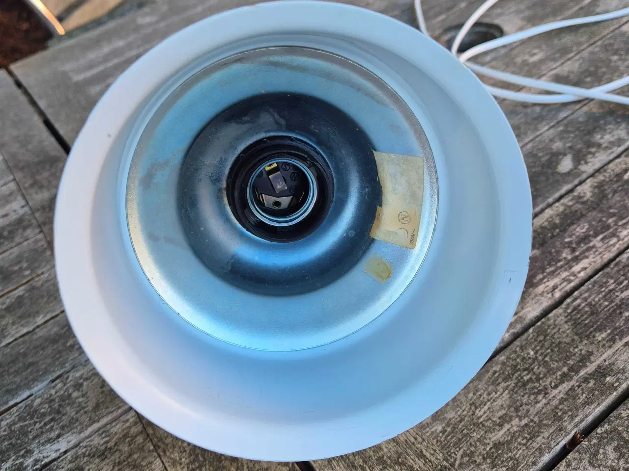 Billede 10 - Væglampe i flot skinnende messing