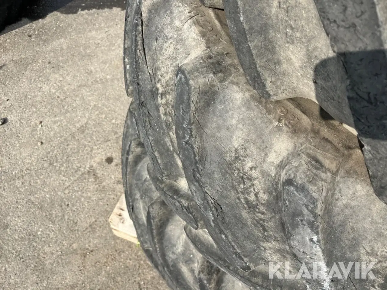 Billede 10 - Traktordæk Continental 495/70R24