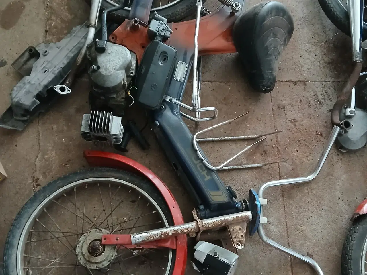 Billede 2 - Puch Maxi projekter