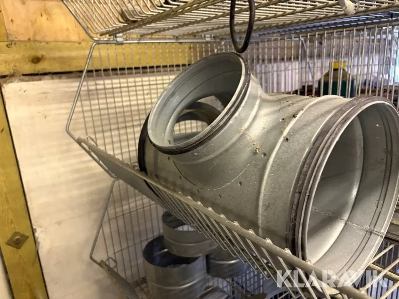 Billede 3 - Lot med ventilationsdele og rør