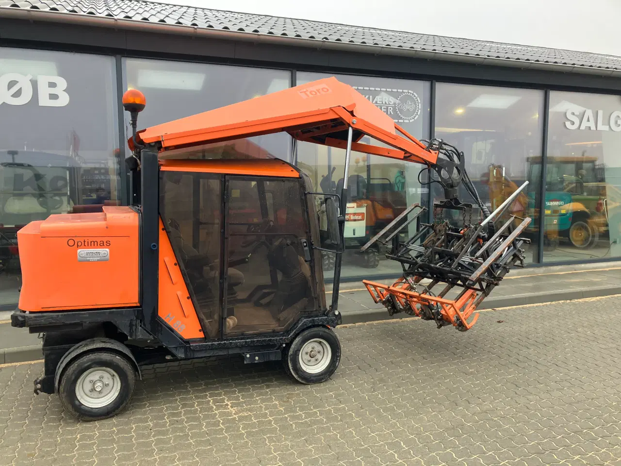 Billede 3 - Optimas H88 Velkørene Fliselægger 3400 timer