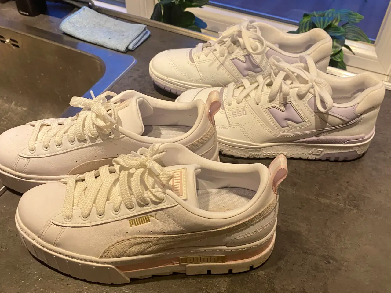 Billede 2 - 2 par pige/dame sko str 39 ..solges