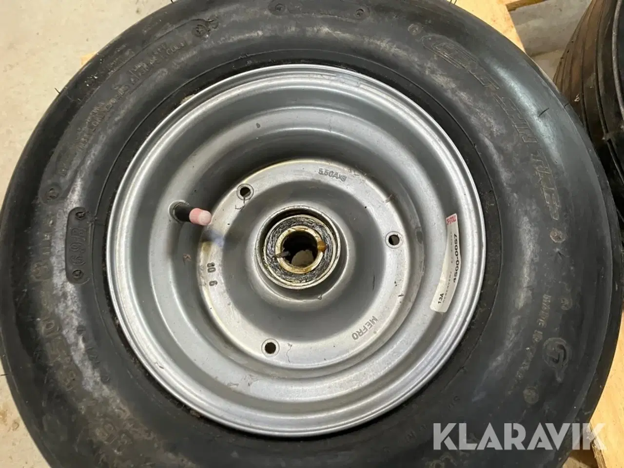 Billede 6 - Hjul til høvender 4 styk