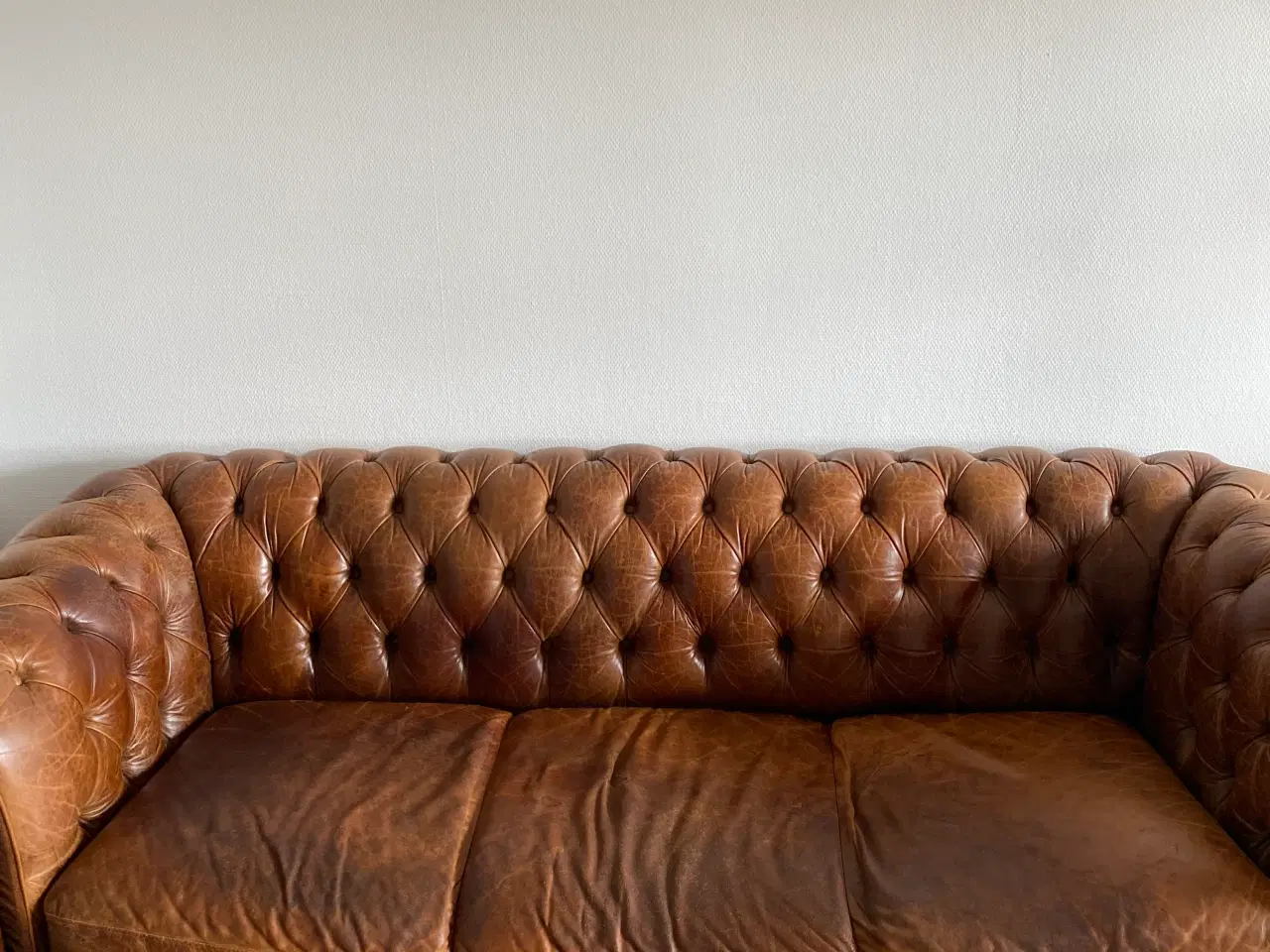 Billede 4 - Chesterfield sofa cognacfarvet 