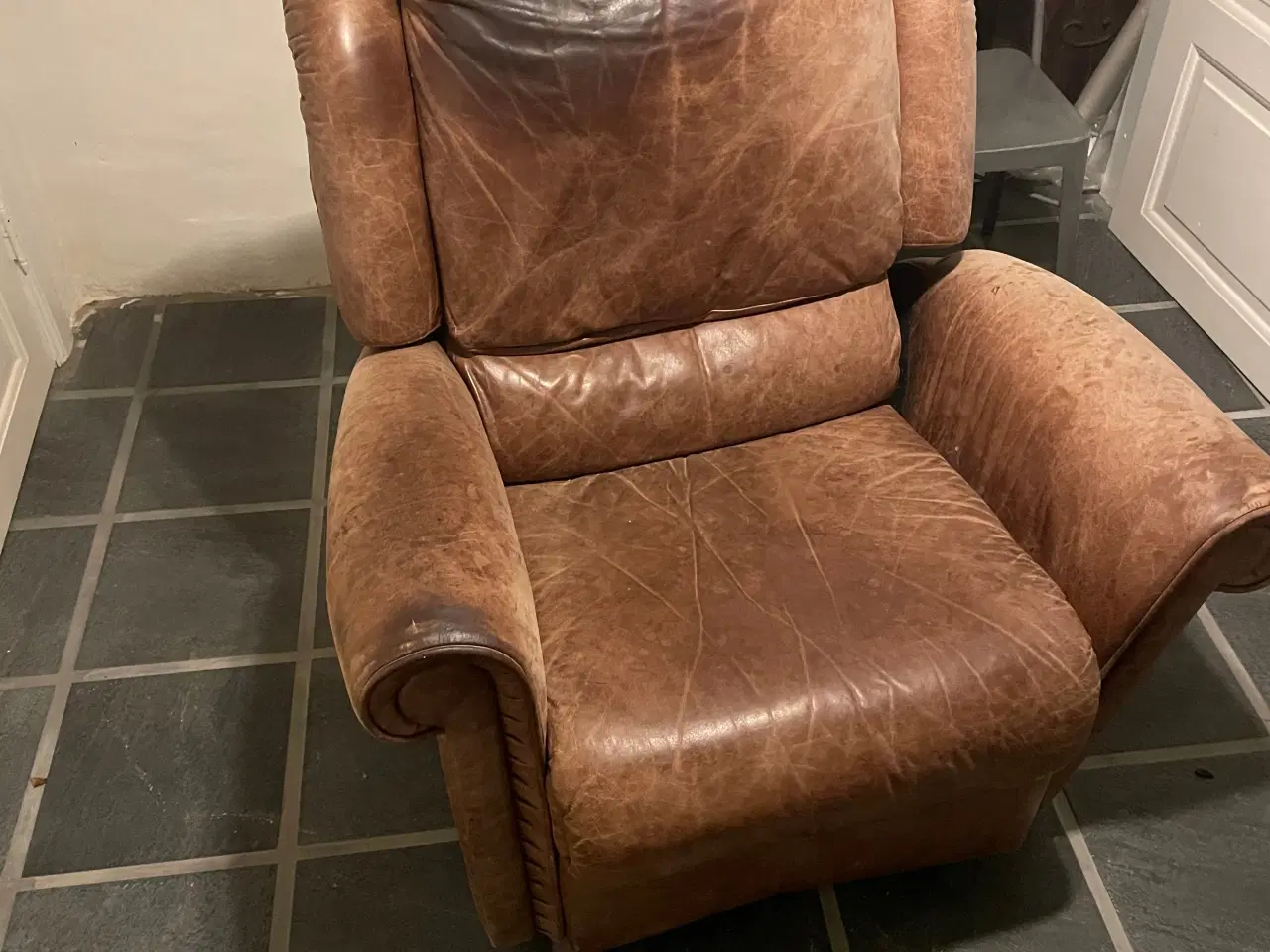 Billede 1 - Blød og behagelig Lænestol med “recliner” funktion