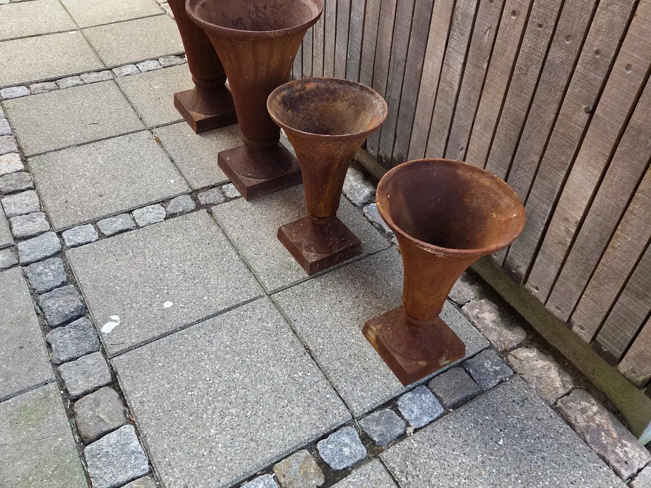 Billede 2 - støbejernskrukker 4 stk.