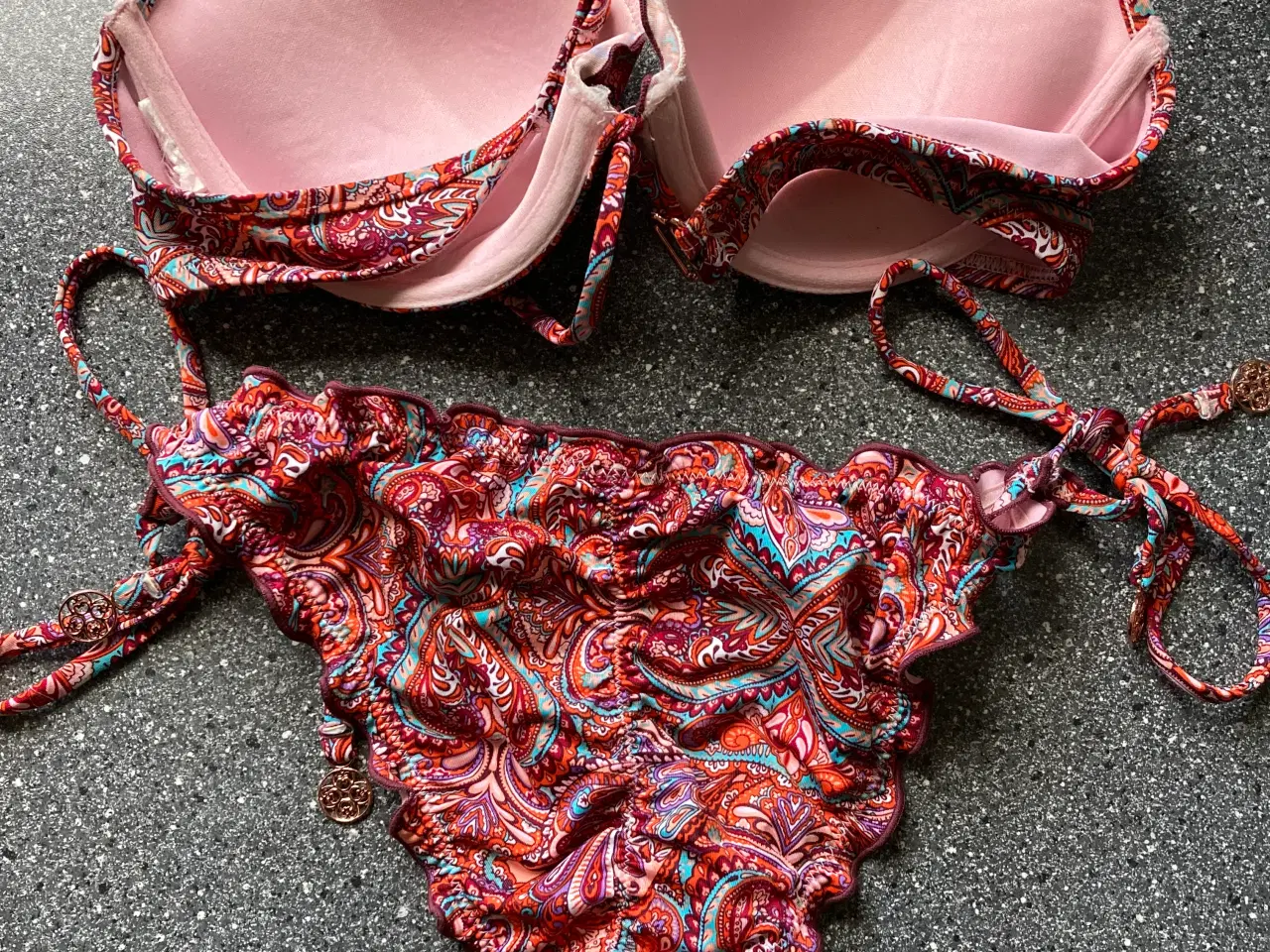 Billede 2 - Bikini flotte farver