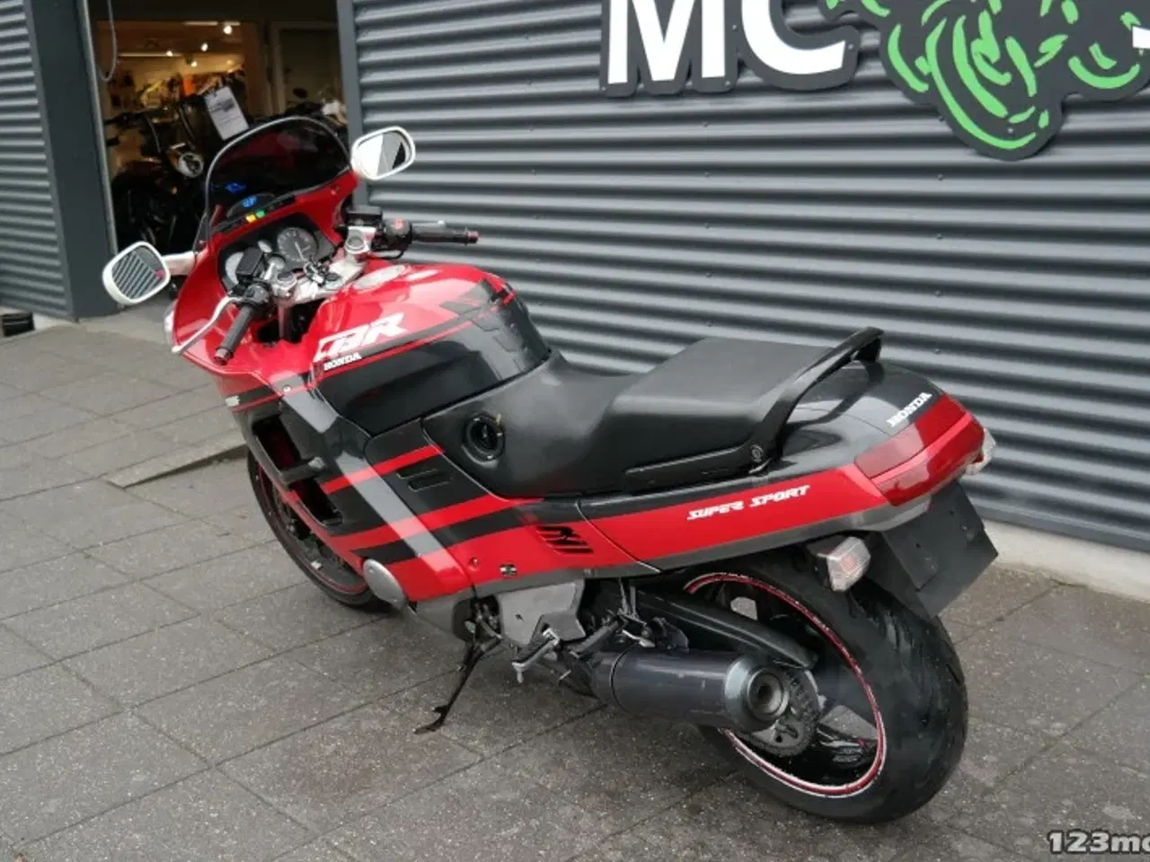 Billede 17 - Honda CBR 1000 F ENGROS/UDEN KLARGØRING