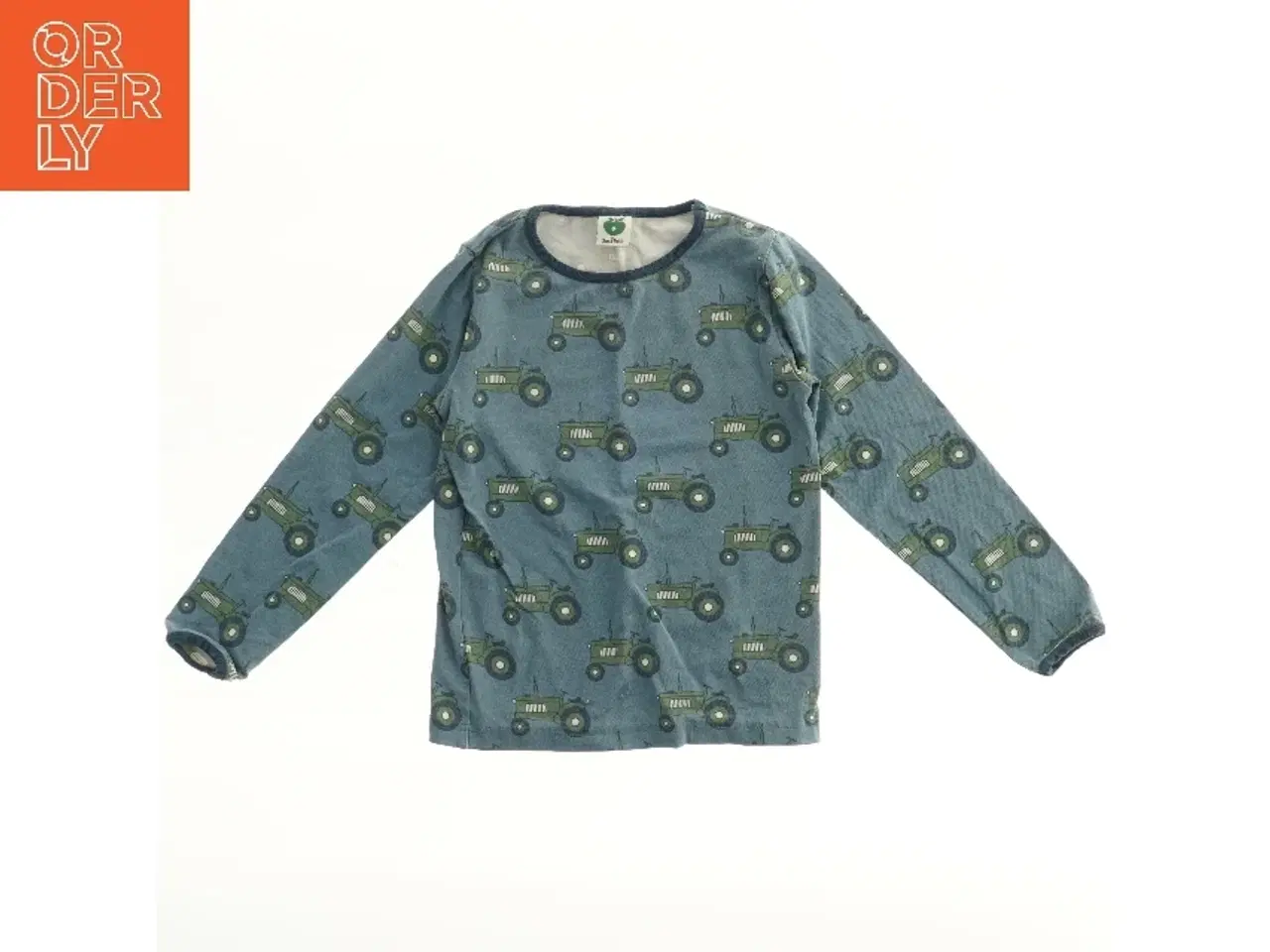 Billede 2 - Langærmet bluse med traktorprint fra Småfolk (str. 104)