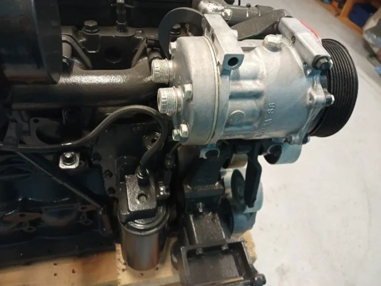 Billede 5 - New Holland CSX7040 Ny Motor! 84225774