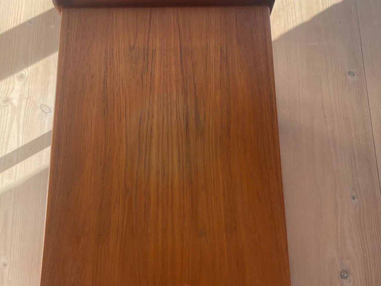Billede 4 - Designer teak barbord