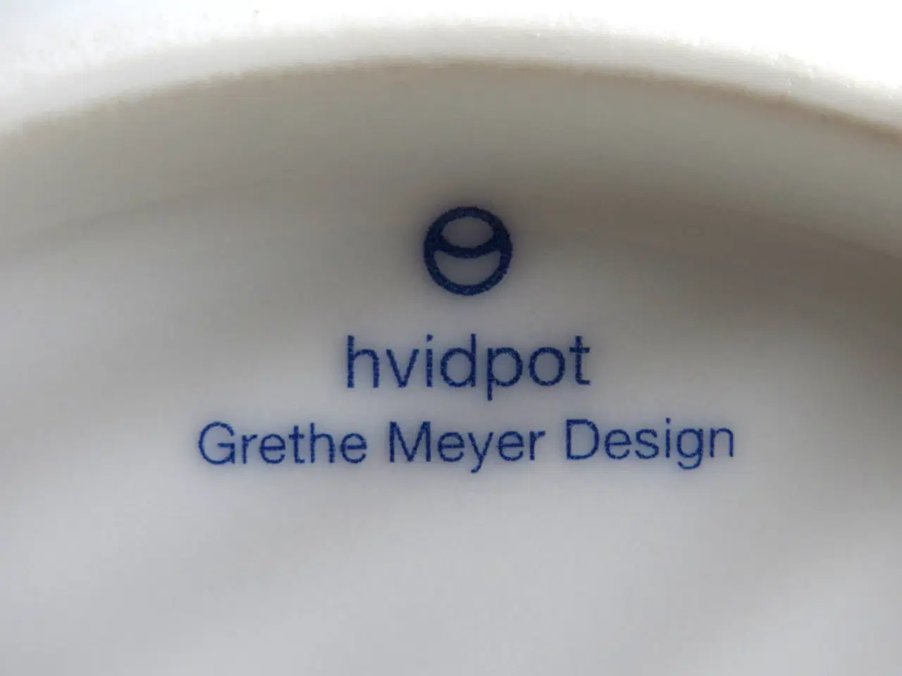 Billede 2 - Hvidpot, krus, tekop og desserttallerkener