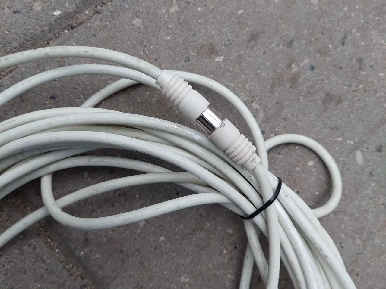 Billede 4 - Antennekabel, hvid - forskellige