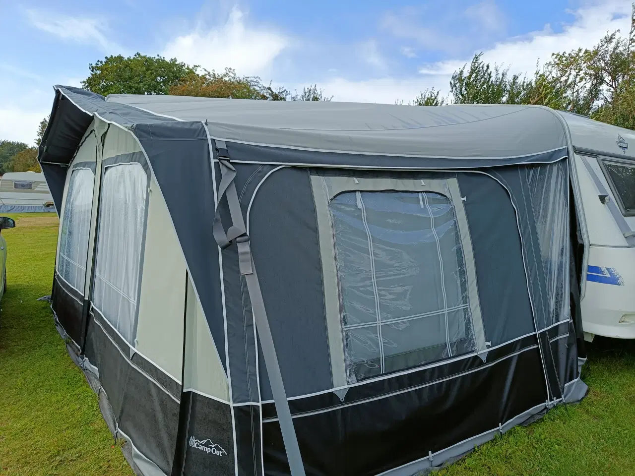 Billede 10 - Campingvogn med køjer