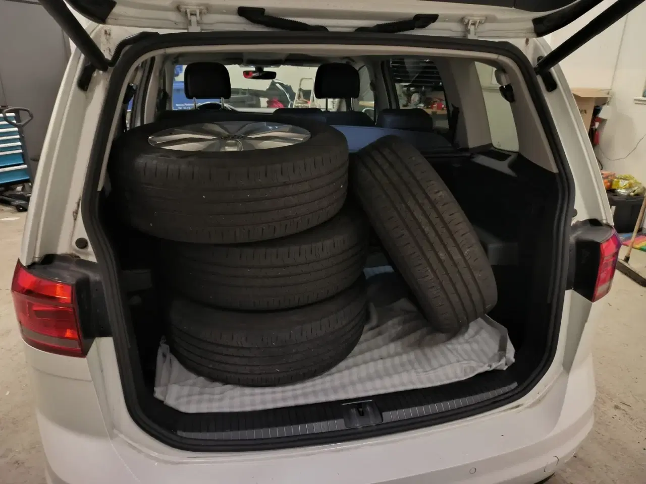 Billede 19 - VW Touran 2,0 TDi 150 Highline DSG 7prs