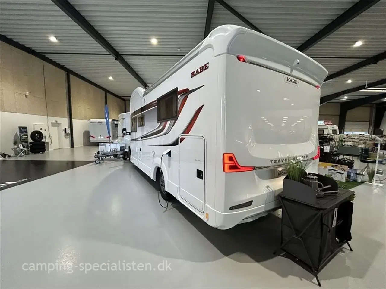 Billede 2 - 2025 - Kabe Travel Master Royal X780 LQB   Kabe Travler Master LQB 2025 - kan ses hos Camping-Specialisten.dk