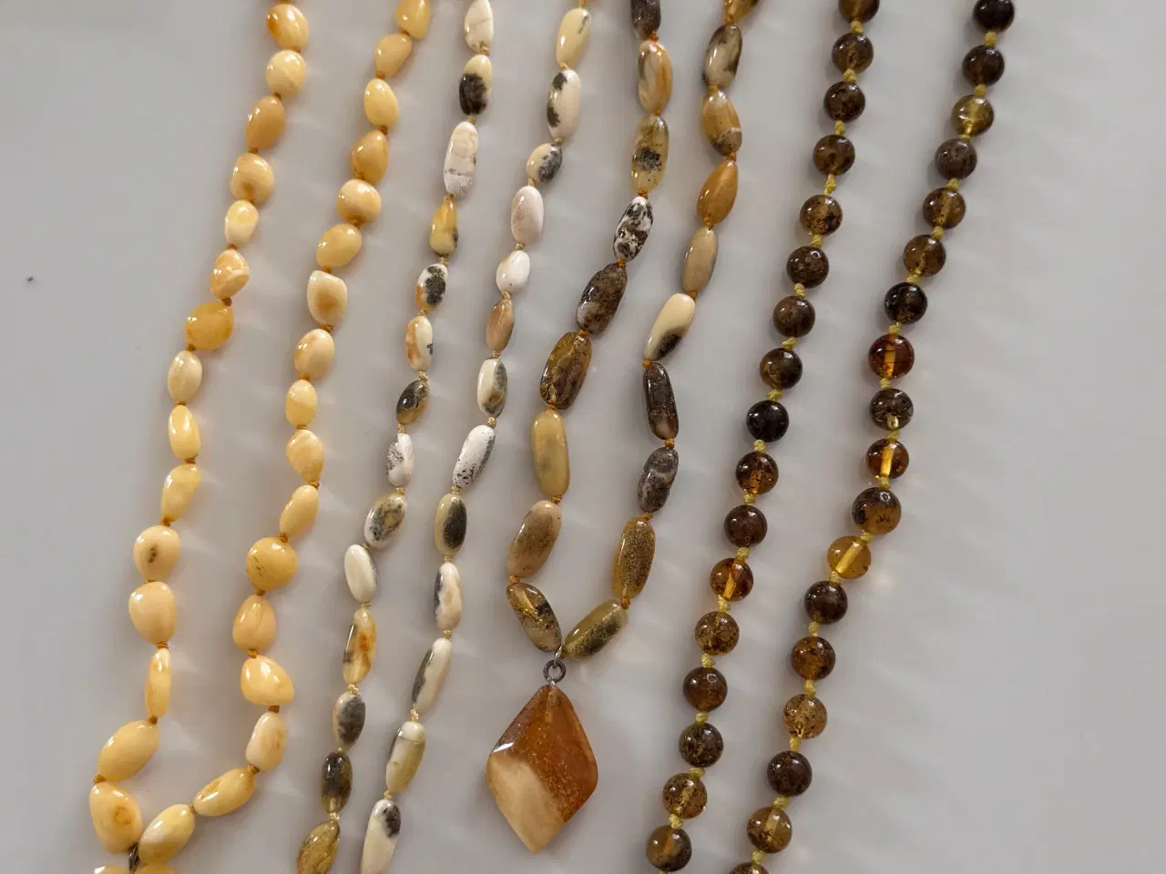 Billede 10 - For mange ravfarver, specialstykker og håndlavede