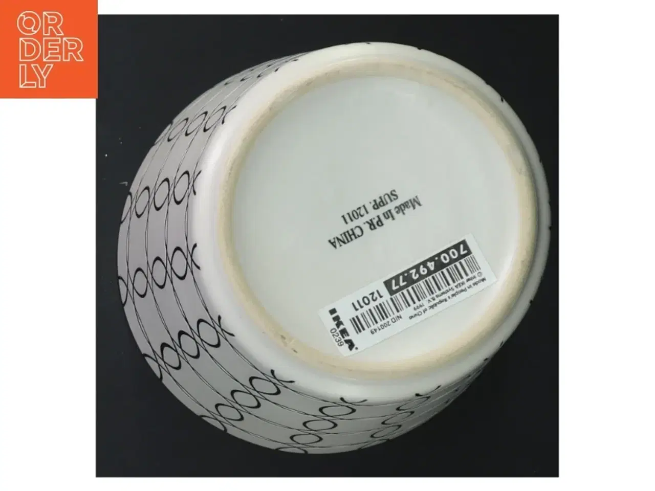 Billede 3 - Urtepotteskjuler med geometrisk mønster fra IKEA (str. 15 cm)