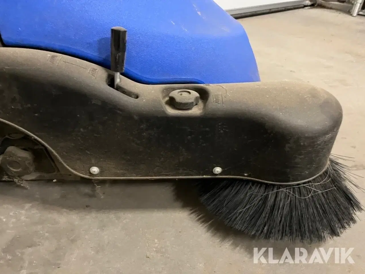 Billede 12 - Fejemaskine Nilfisk Floortec 350