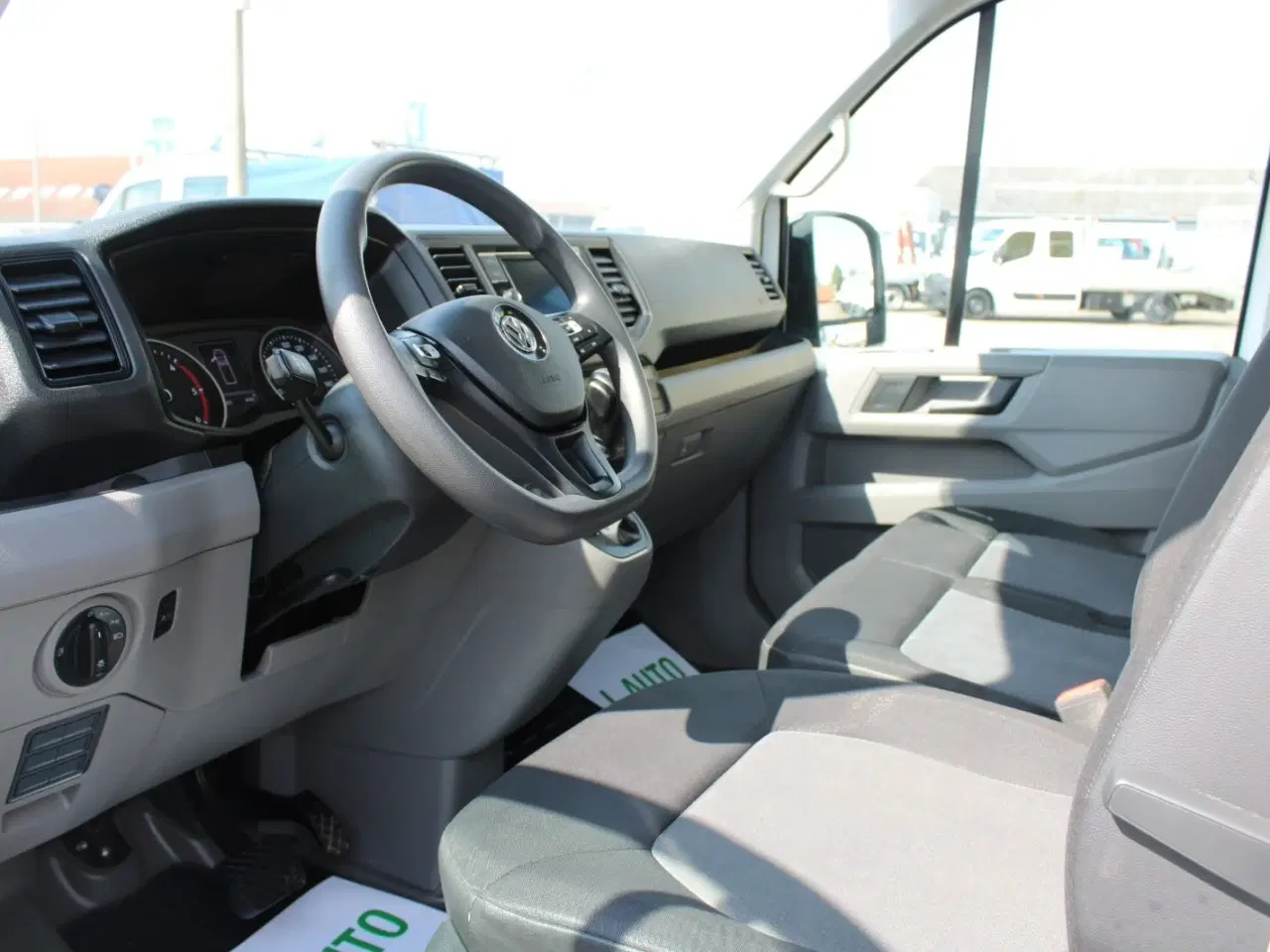 Billede 3 - VW Crafter 35 2,0 TDi 140 Ladvogn L3 aut.