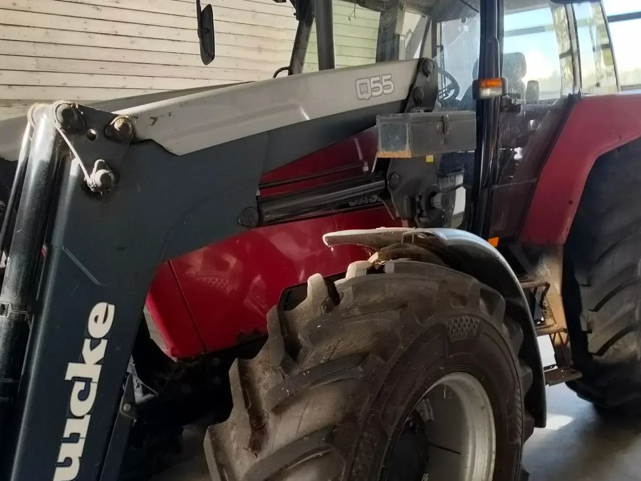Billede 2 - Case IH 5130 Maxxum Med frontlæsser, siloskovl, balletang & ballespyd