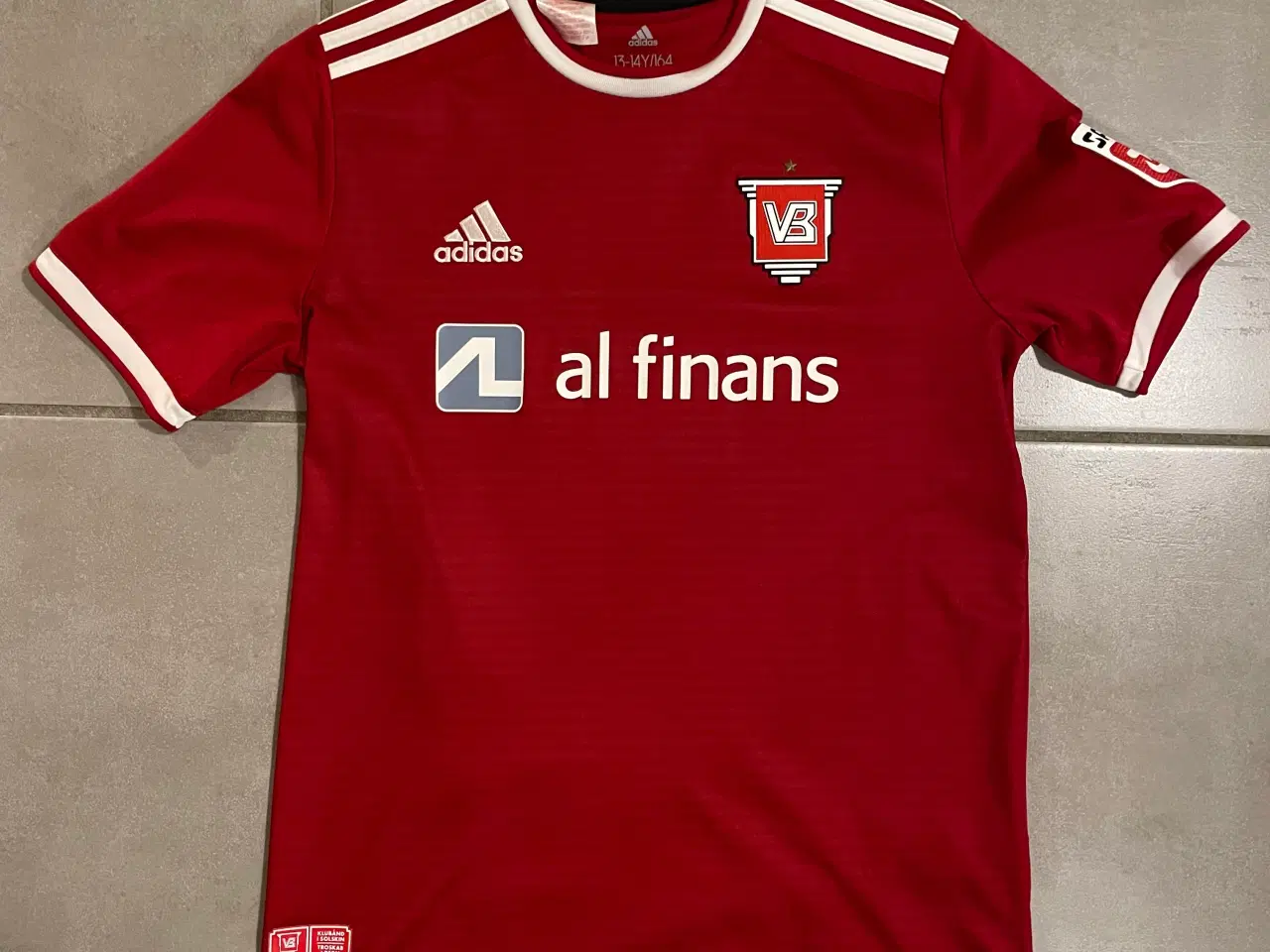 Billede 1 - VB spilletrøje