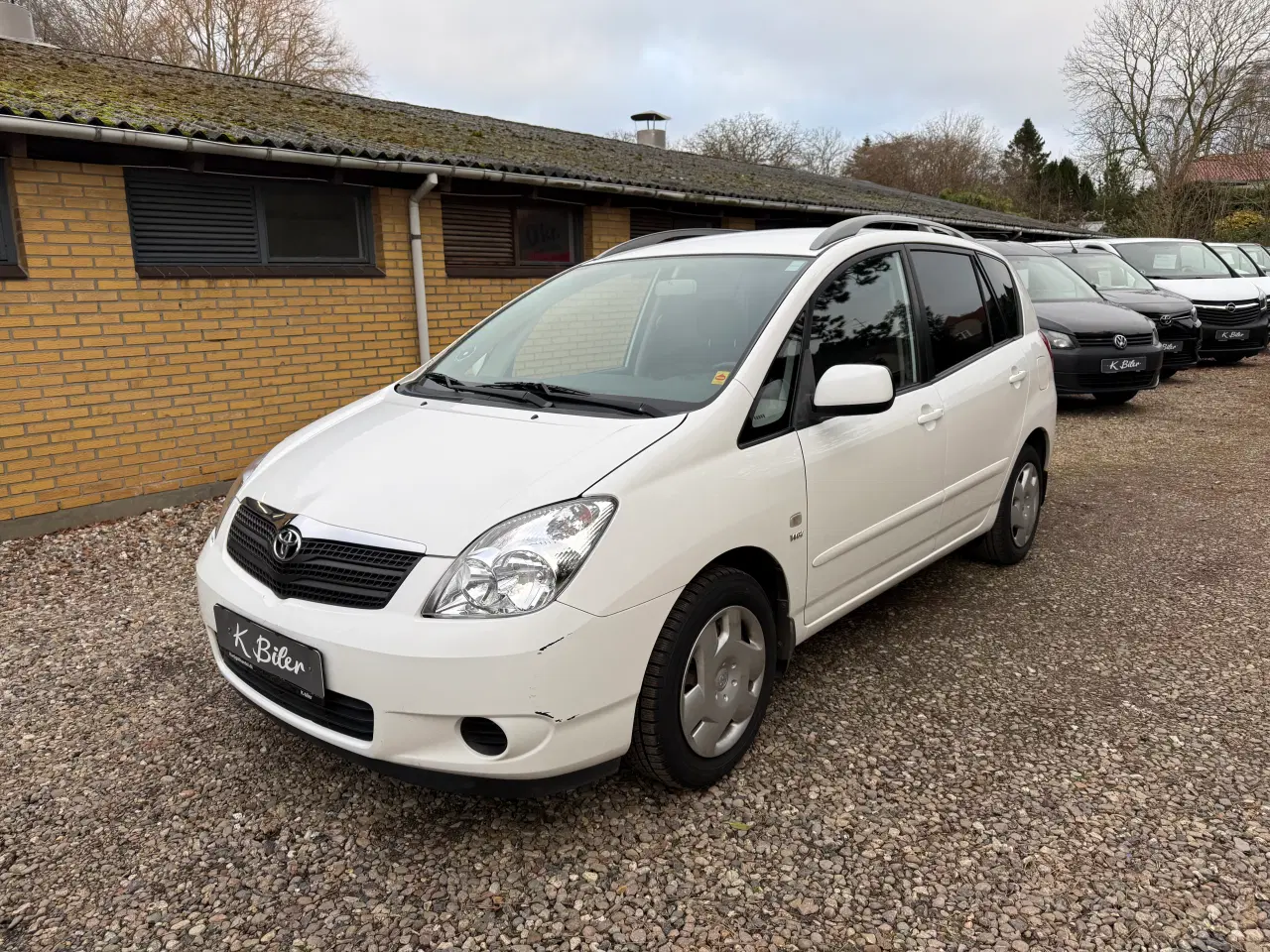 Billede 1 - Totota corolla verso med lav km