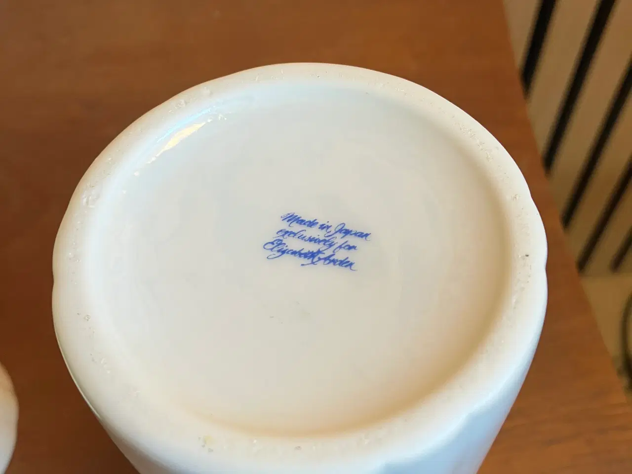 Billede 4 - Vintage lågkrukke fra Elisabet Arden.