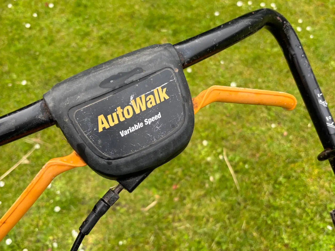 Billede 4 - Plæneklipper, selvkørende Partner sælges. 